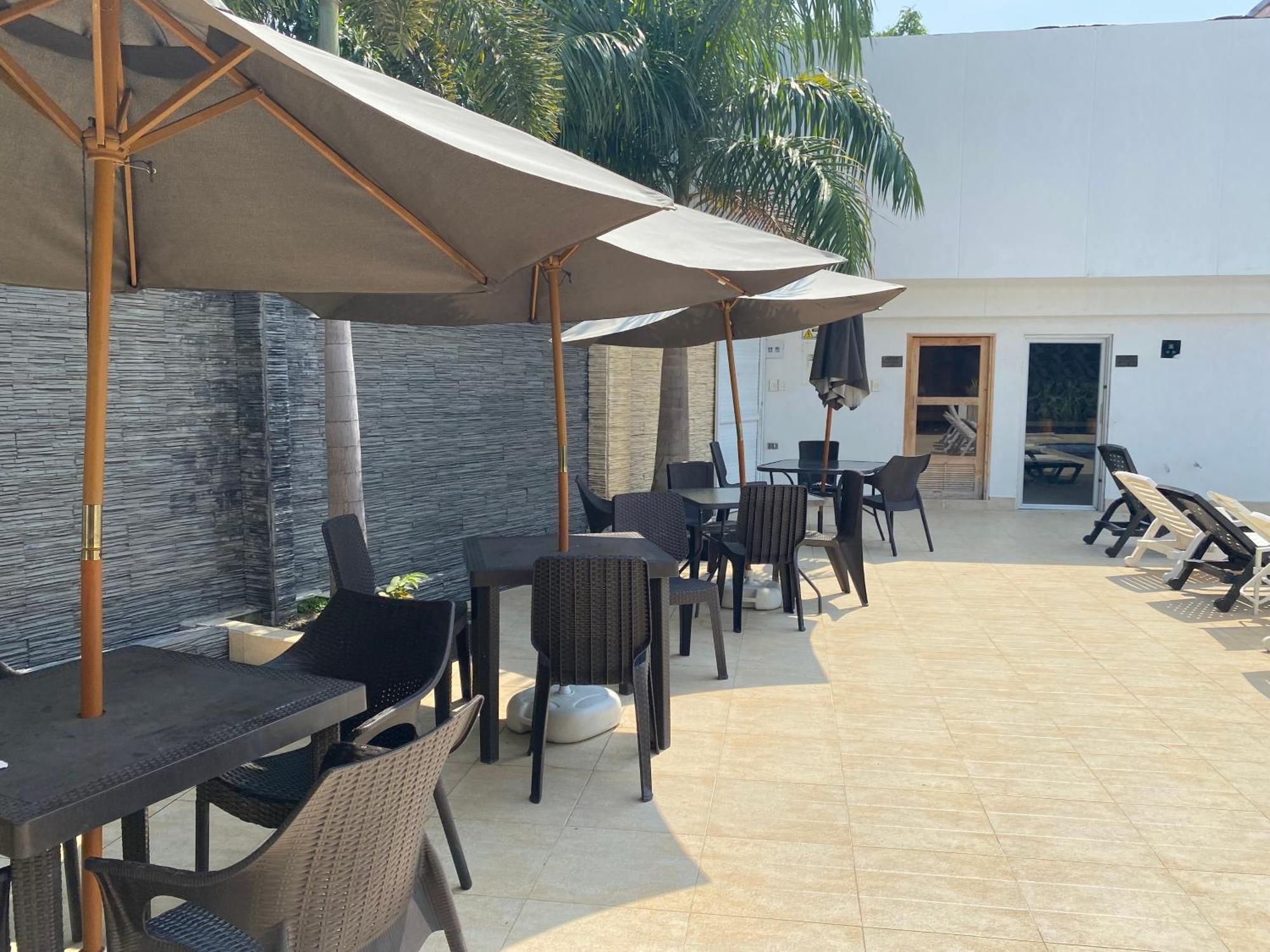 Hotel Deluxe Oasis De La Colina Girardot Zewnętrze zdjęcie